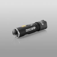 Тактический подствольный светодиодный фонарь Armytek Partner C1 Pro теплый свет 